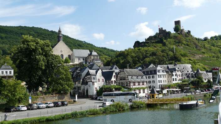 Beilstein mit Burgruine
