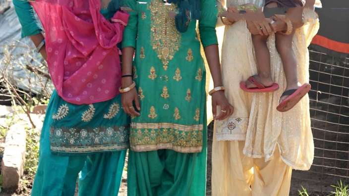 Dorf-Spaziergang vom Ramathra-Fort aus