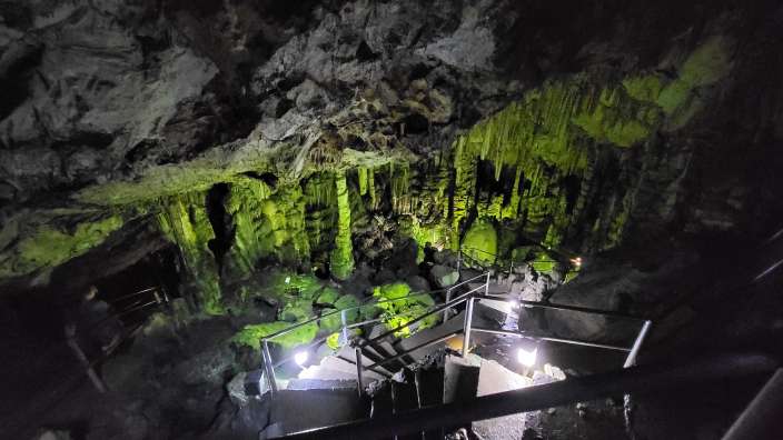die Geburtshöhle des Zeus