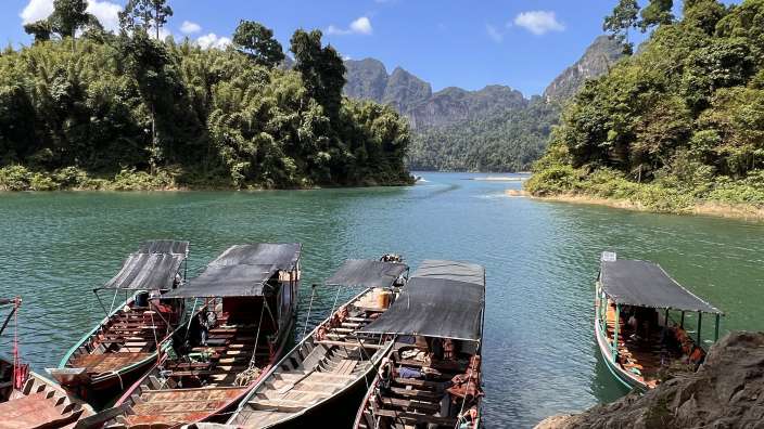 Bootsfahrt im Nationalpark Khao Sok