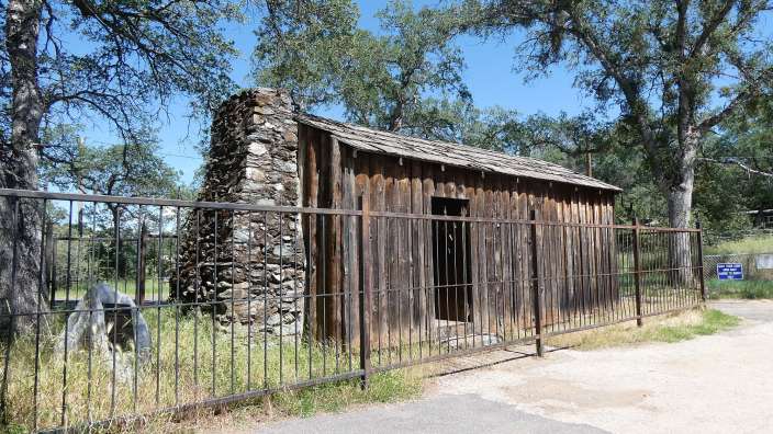 Mark Twain's Cabin (near Sonora, Ca)