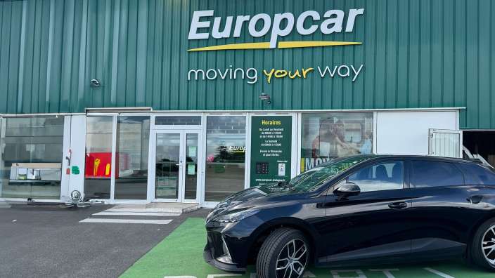 Das Abenteuer Elektromobilität startet