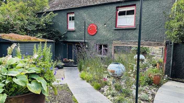 Llys Meddyg, Newport