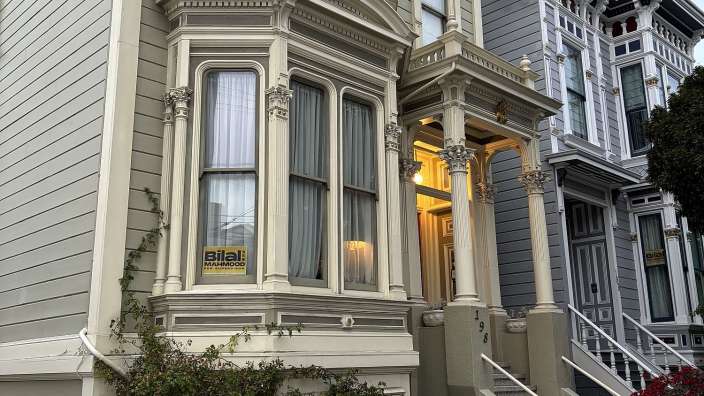 Villa in Hayes Valley