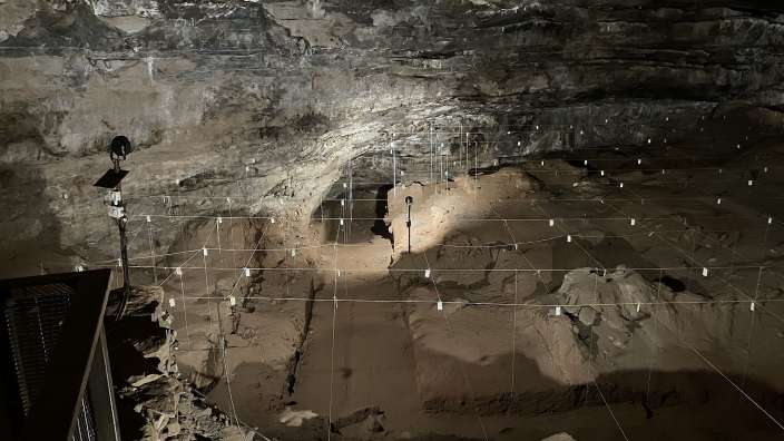 Wonderwerk Cave, Ausgrabungsstätte