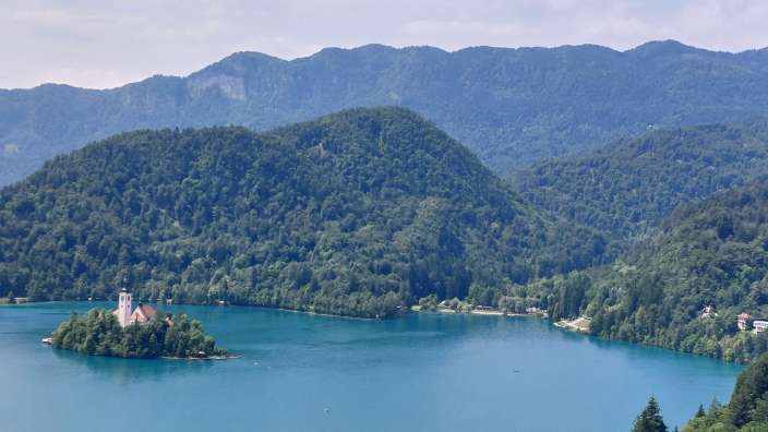 Bled - Vom Aussichtspunkt der Burg