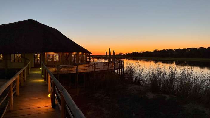 Hakusembe-River-Lodge