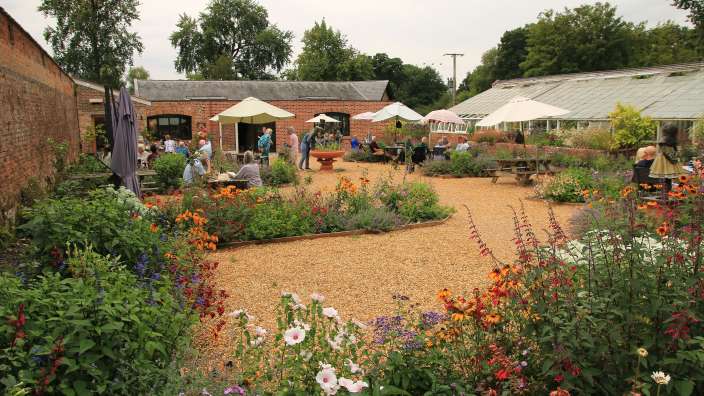 Im Garten von Forde Abbey