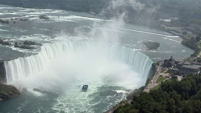 Niagara Falls / kanadische Seite
