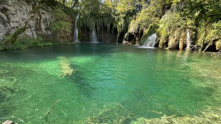 Plitwitzer Seen - glasklares Wasser und viele Wasserfälle