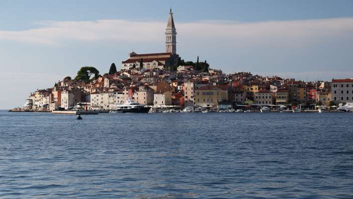 Piran (mit dem Glockenturm von St. Bernadin)
