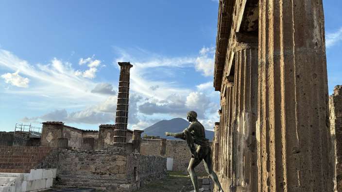 Pompeij Vesuv mit Apollo