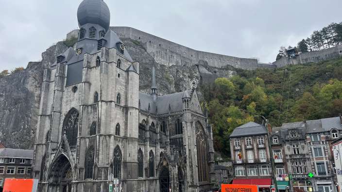 Dinant - Kirche und Zitadelle