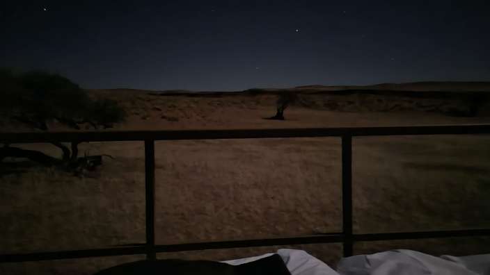 schlafen unterm Sternenhimmel im Dune Star Camp