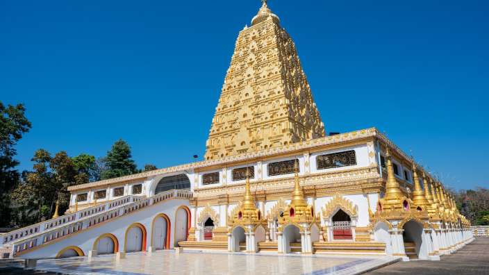Chedi Puttha Khaya, ein buddhistische Tempel in Kanchanaburi