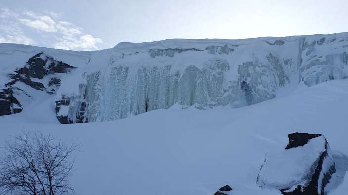 Frozen Orvvosfossen