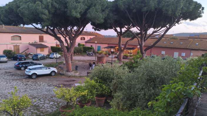 Aussicht auf den Hof von der Fattoria Pian di Rocca aus