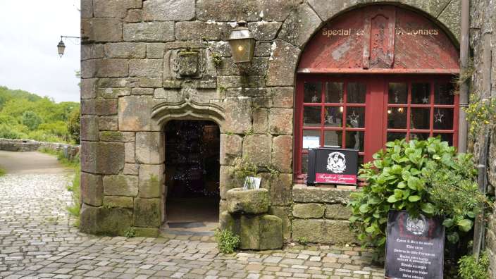Locronan