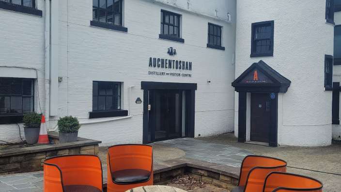 Auchentoshan Destillery