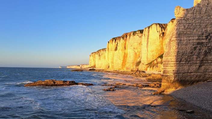 Abendstimmung an der Alabasterküste bei Etretat