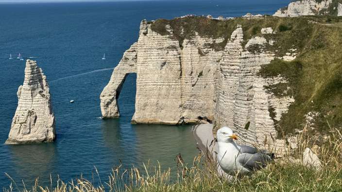 Die weltberühmten Kreidefelsen bei Etretat
