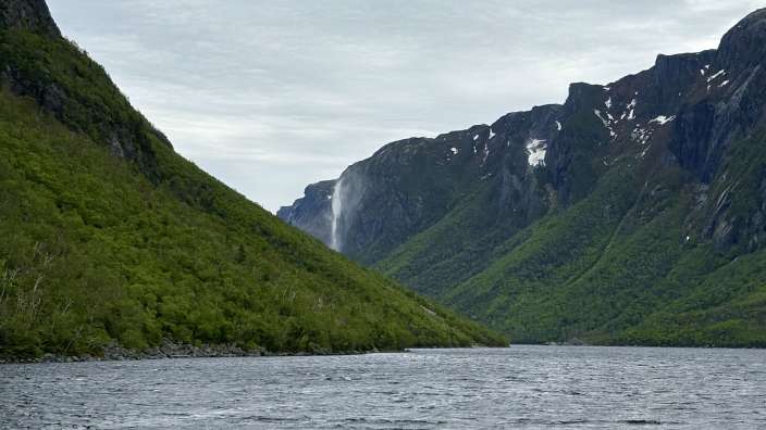 Im Western Brook Pond