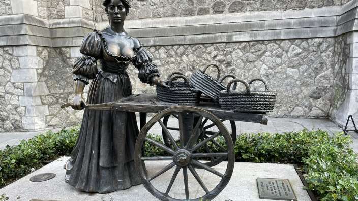Sweet Molly Malone