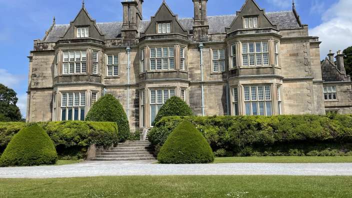 Muckross House
