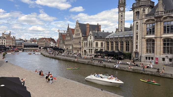 Blick auf Graslei in Gent
