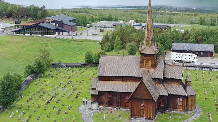 Stabkirche in Lom