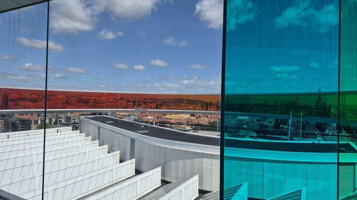  ARoS Aarhus Kunstmuseum (DK)