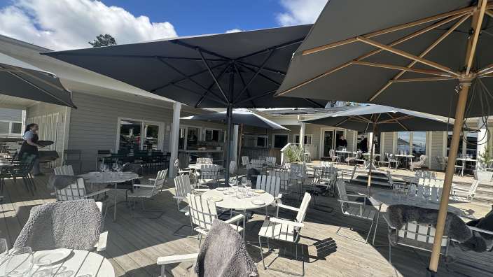 Frühstücksterasse Arkösund-Hotel- wie bei Inga Lindström