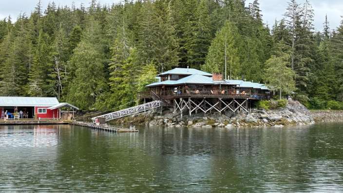 Berry Island Wilderness Lodge