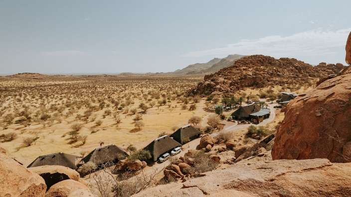 Lodge im Erongo-Gebirge